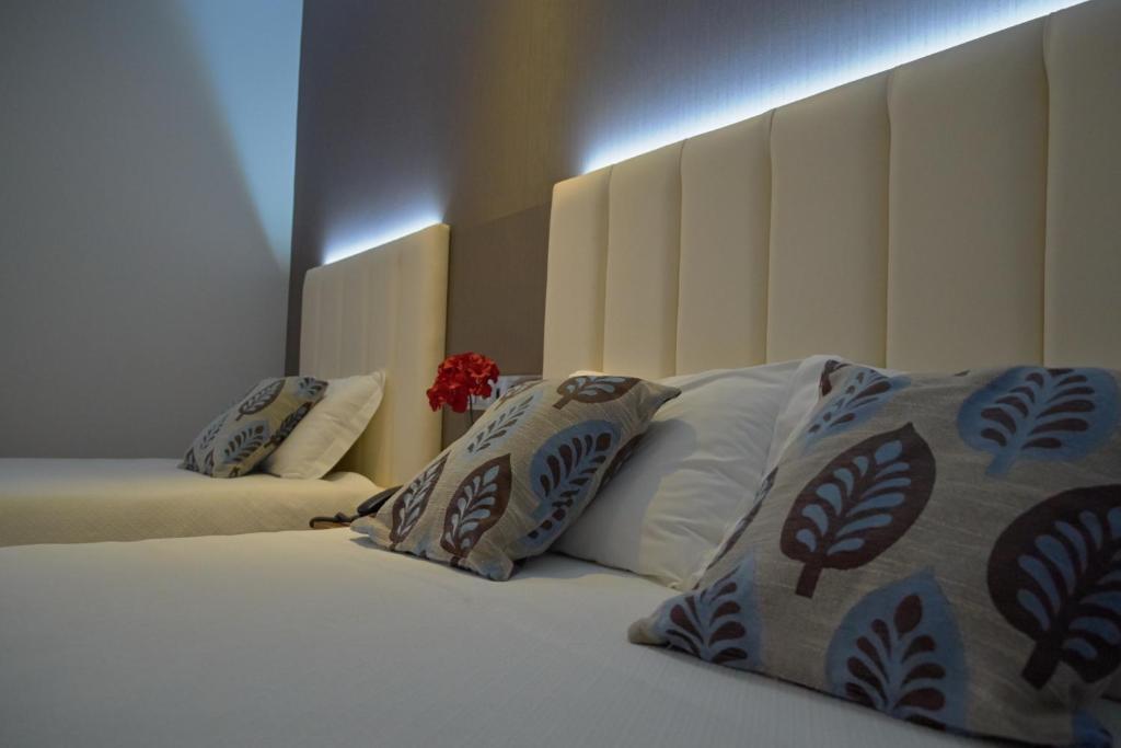 Hotel Azinheira By Ridan Hotels Fatima Phòng bức ảnh
